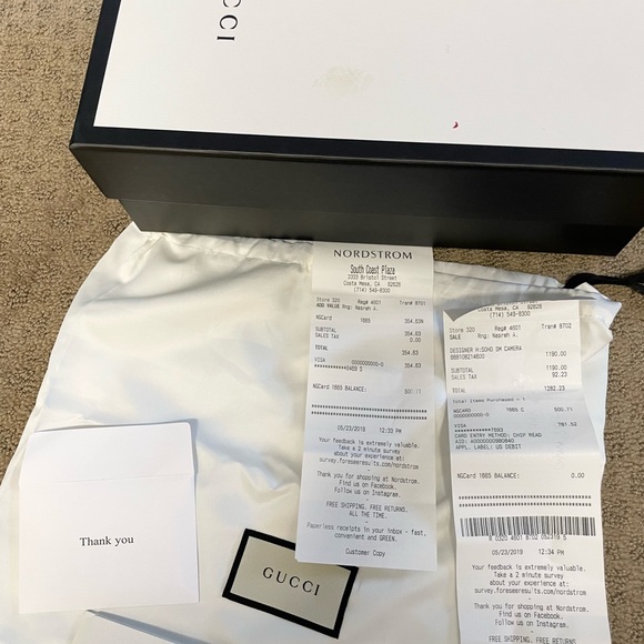 Gucci Pebbled Calfskin Small Soho Disco Bag Camelia. - Picture 9 of 10